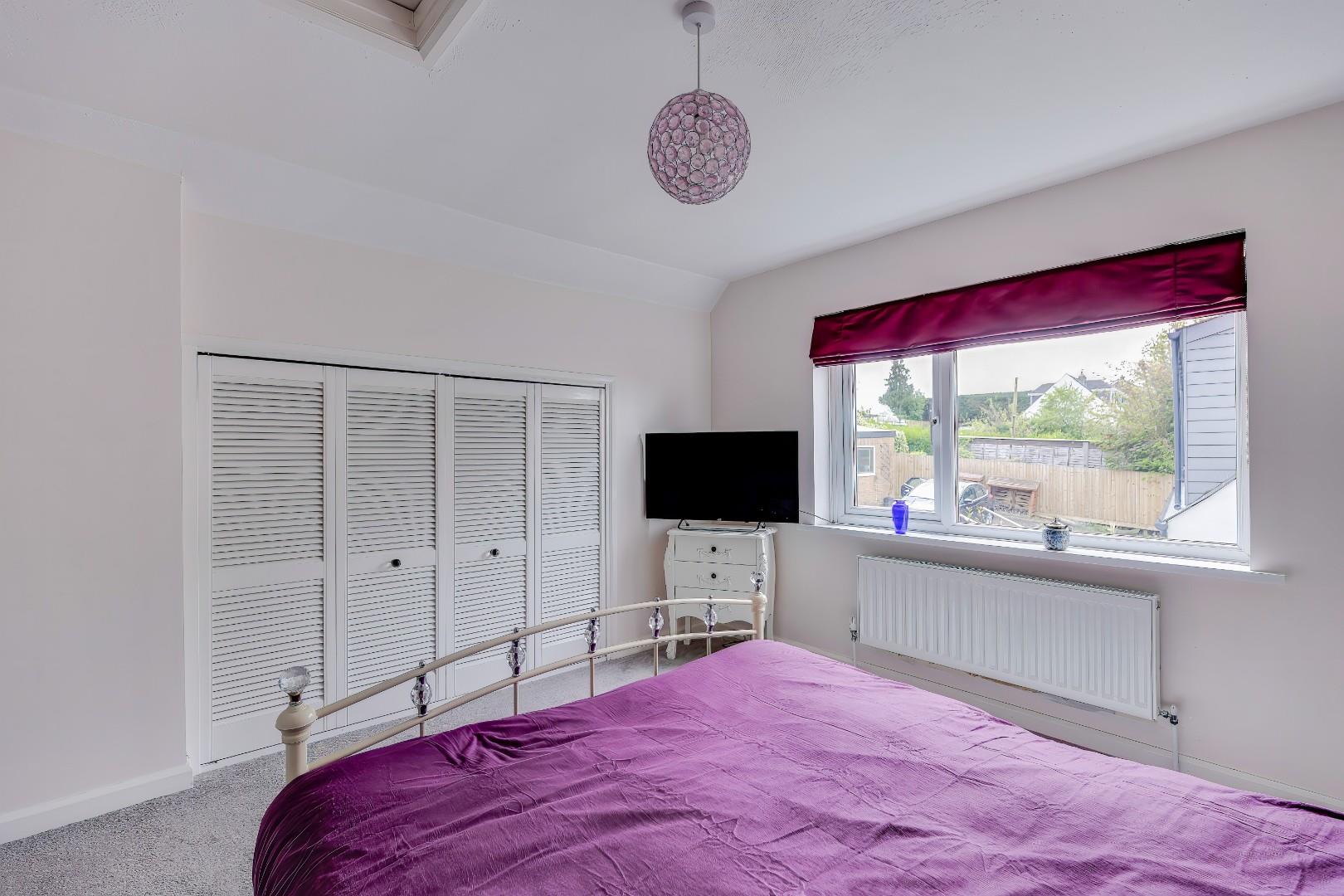 86a Port Road East, Barry, CF62 9PU